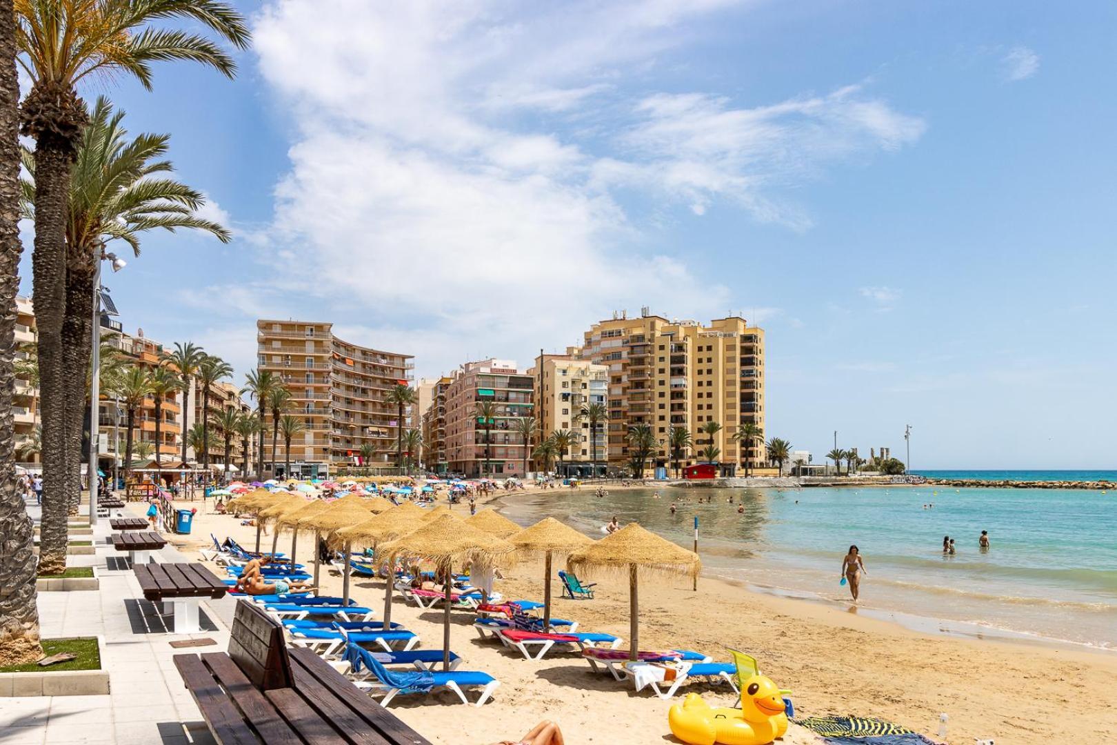 Lovely Apartment Near The Sea Torrevieja Exterior photo